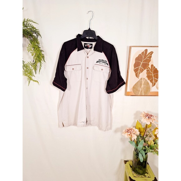 Harley Davidson Other - Harley-Davidson Men's Button-Up Shirt Short-Sleeved Emblem Black/White XL